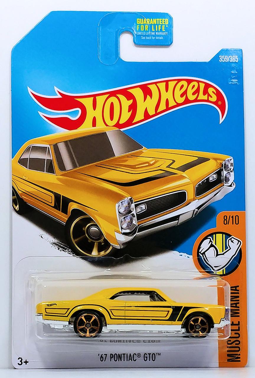 Игрушечная машинка Hot Wheels 67 Pontiac GTO 2017 Muscle Mania №359 (DVC43)