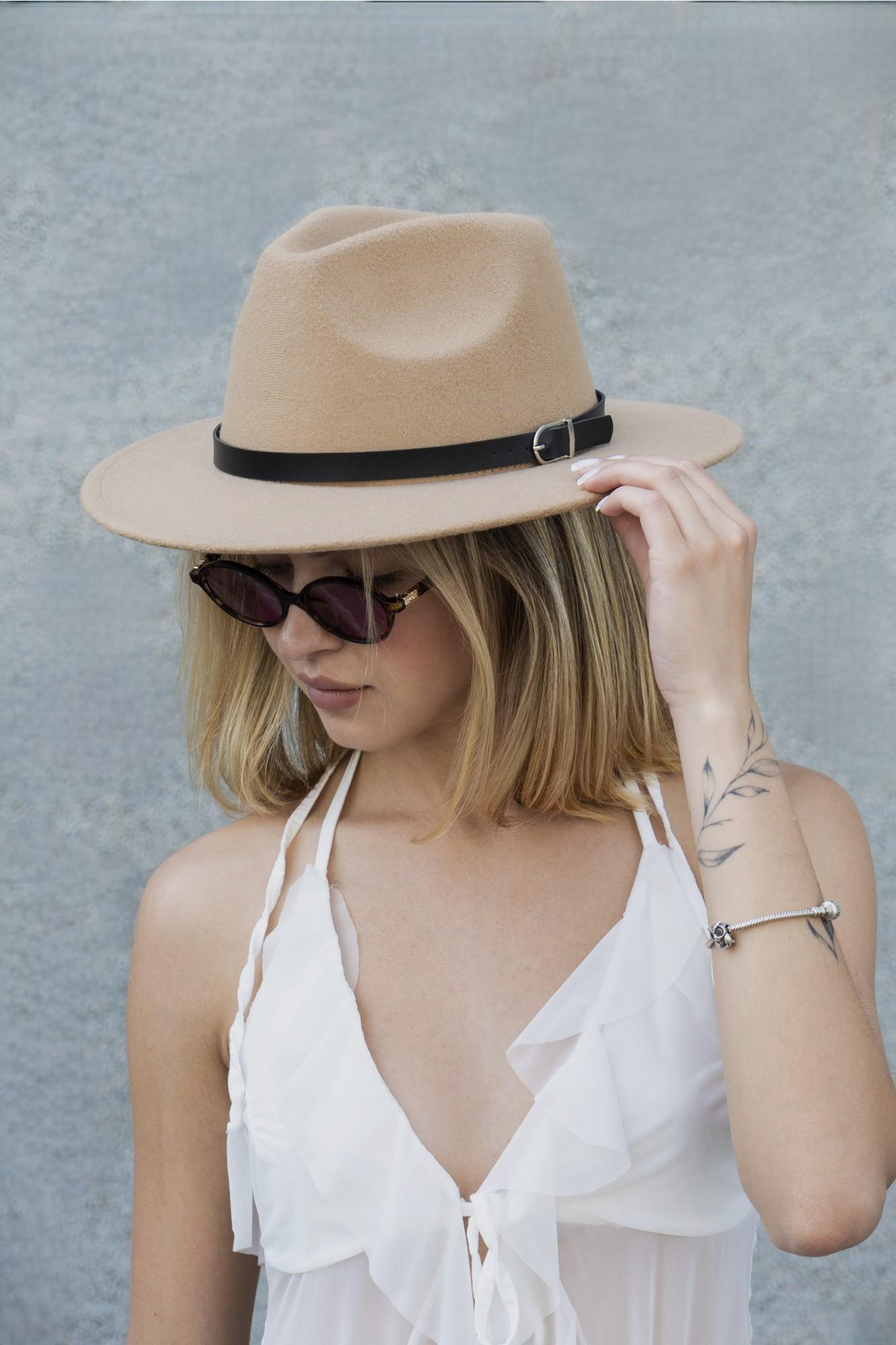 Шляпа женская Without Fedora с ремешком Beige (8049699)