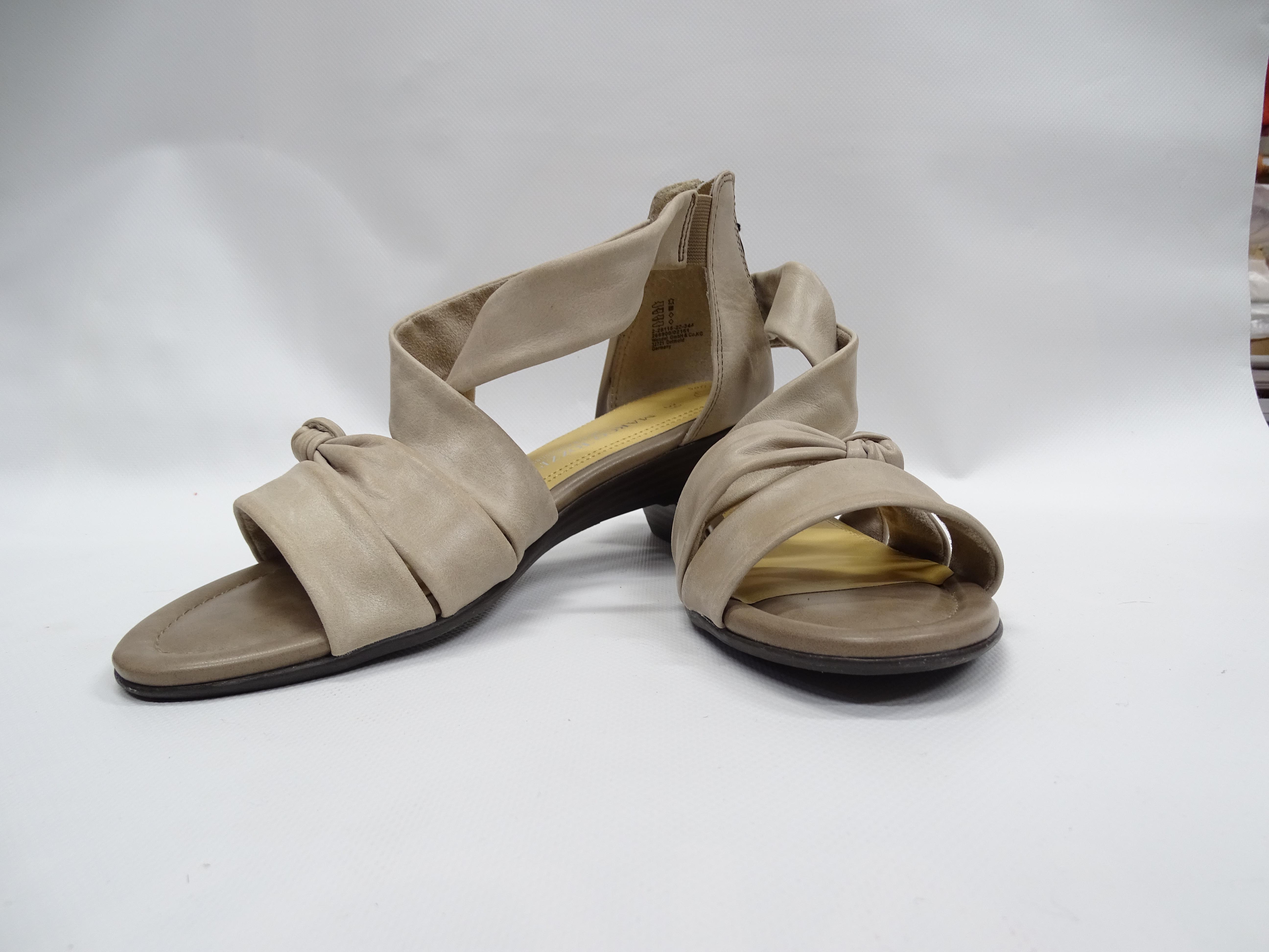 Босоножки женские 28115\22 р. 39 Бежевый (28115\22) - фото 3 Босоножки женские 28115\22 р. 39 Бежевый (28115\22) - фото 3