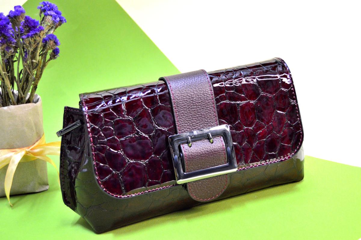 Жіноча сумка Pele Velini шкіряна з пряжкою лакова Бордовий (1140)