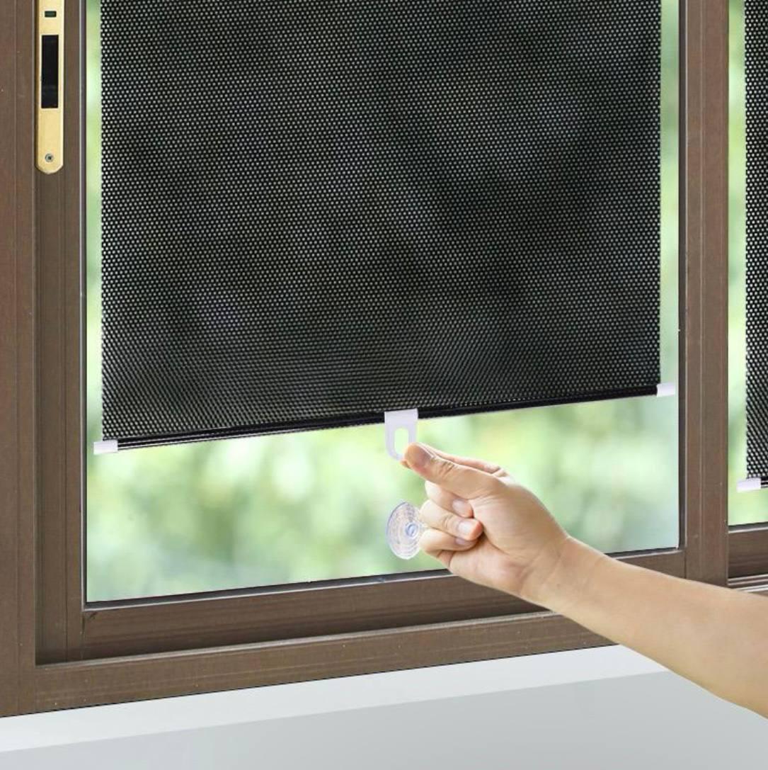 Шторка сонцезахисна рулонна на присосках для спальні/кухні/автомобіля 58х125 см (219fe473) - фото 3 Шторка сонцезахисна рулонна на присосках для спальні/кухні/автомобіля 58х125 см (219fe473) - фото 3