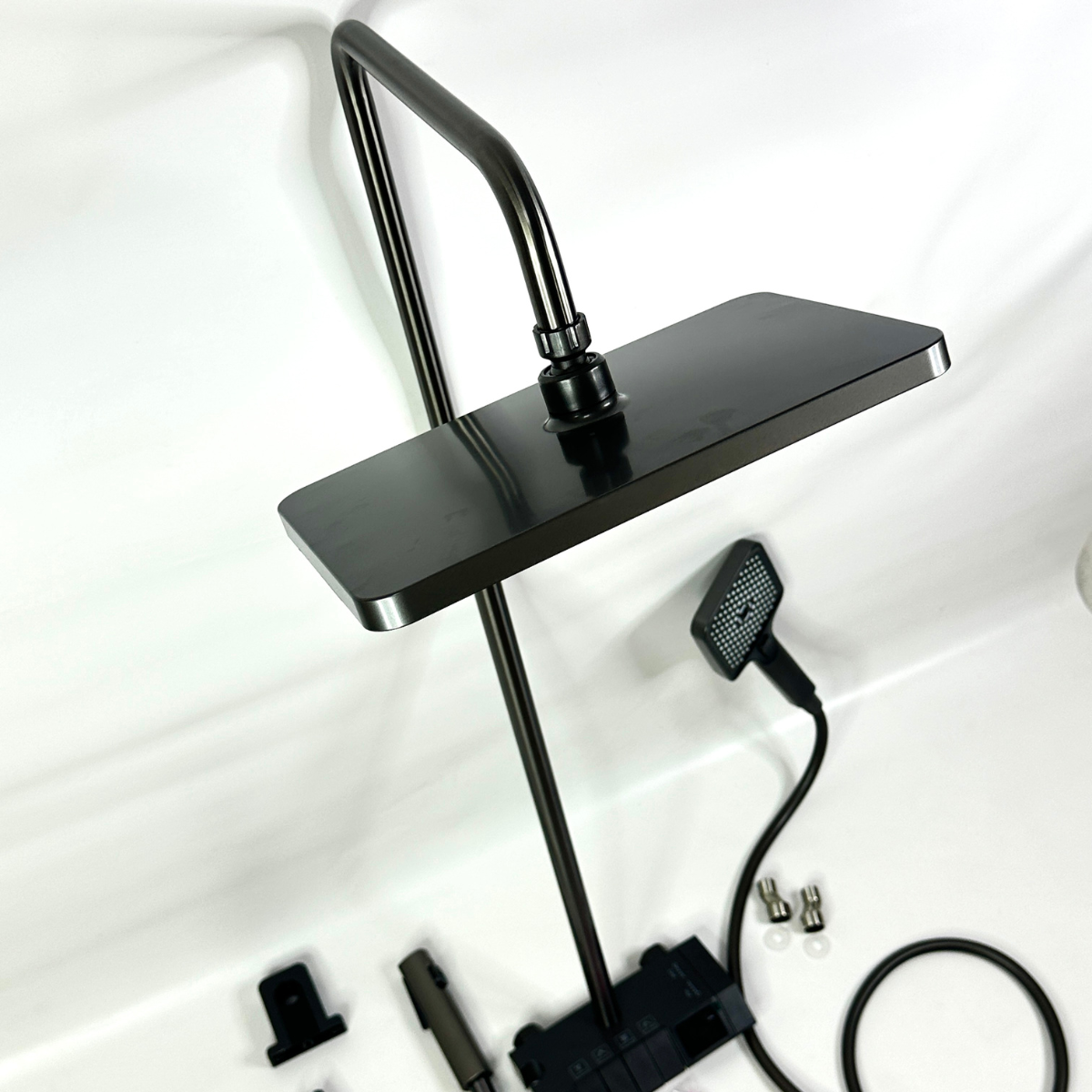 Душова система настінна Shower Series з термостатом і дисплеєм Чорний/Хром (AA6-6-Black/Chrome) - фото 9 Душова система настінна Shower Series з термостатом і дисплеєм Чорний/Хром (AA6-6-Black/Chrome) - фото 9