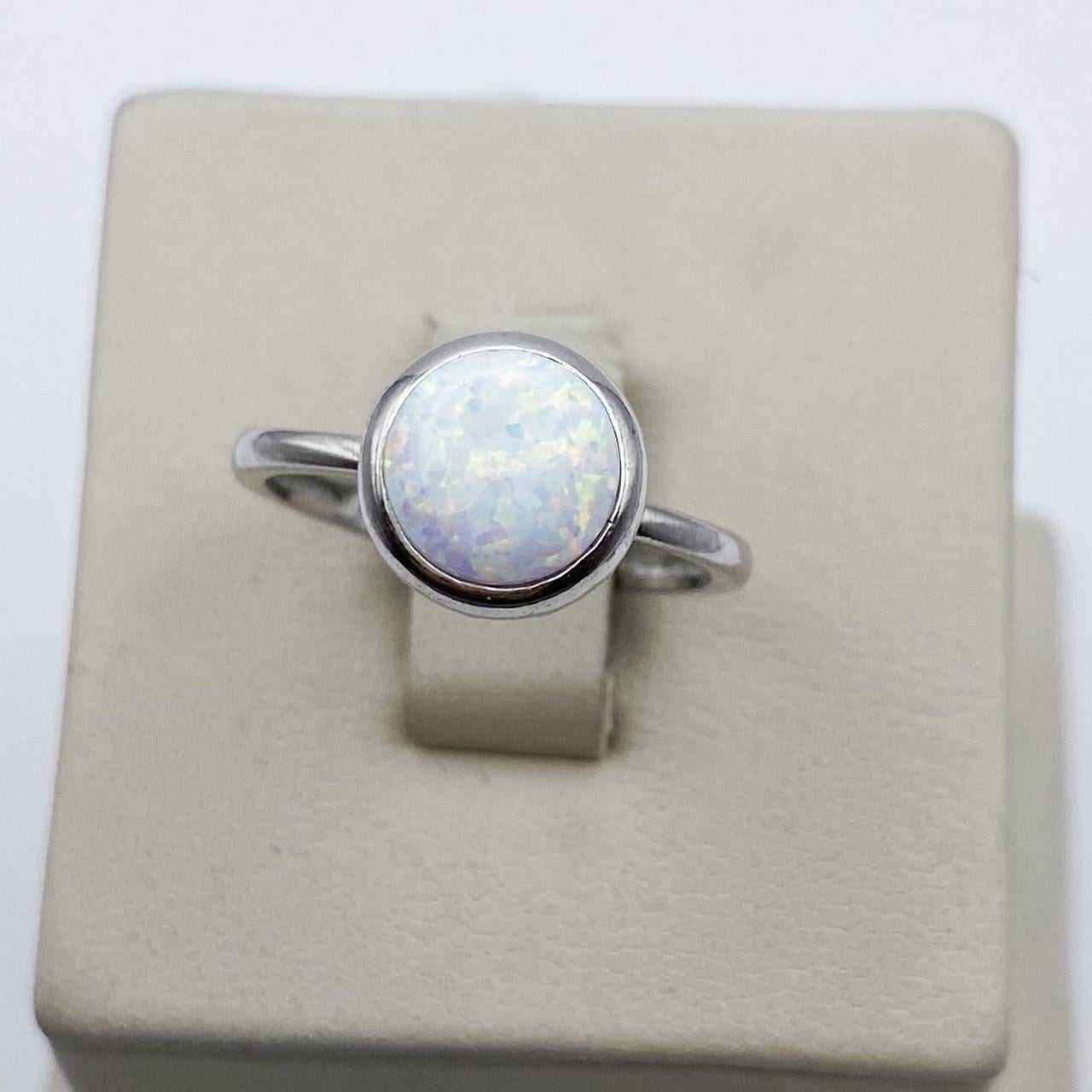Кольцо серебряное с белым опалом р. 17,5 2,2 г (1888827180)