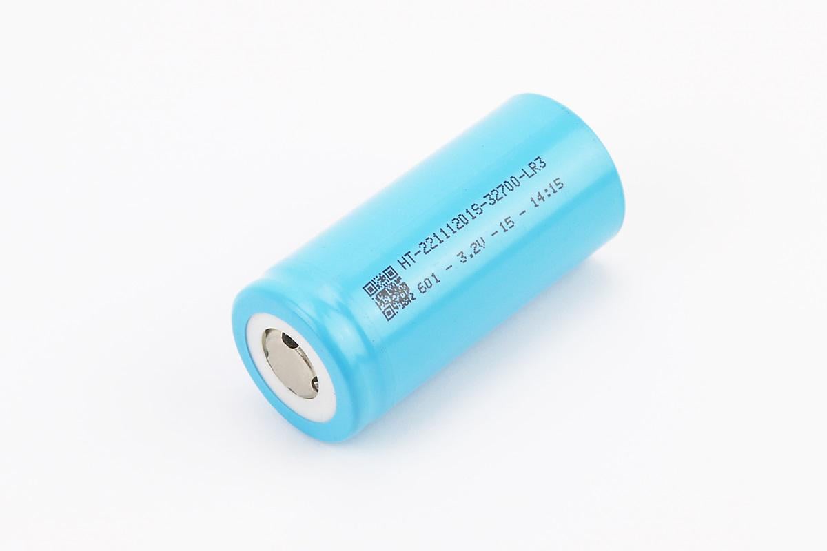 Аккумулятор 3,2V/6000 mAh/32700 3C Li-ion/L70хD32 мм Аккумулятор 3,2V/6000 mAh/32700 3C Li-ion/L70хD32 мм