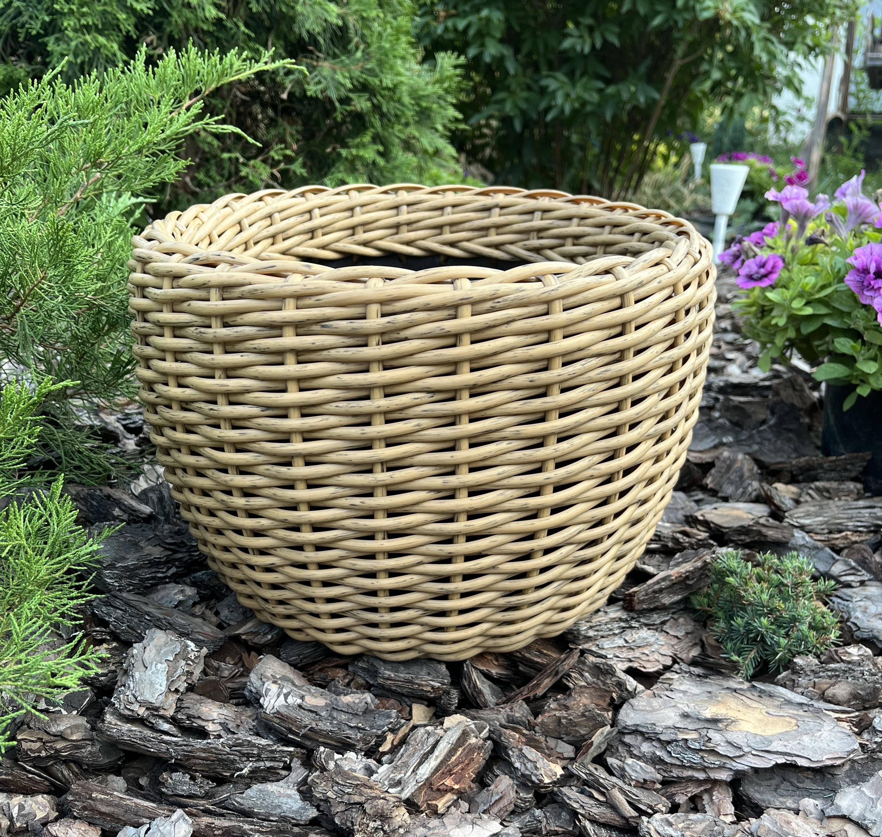 Кашпо для квітів зі штучного ротанга 12 л Дерево (27919287) - фото 1 Кашпо для квітів зі штучного ротанга 12 л Дерево (27919287) - фото 1