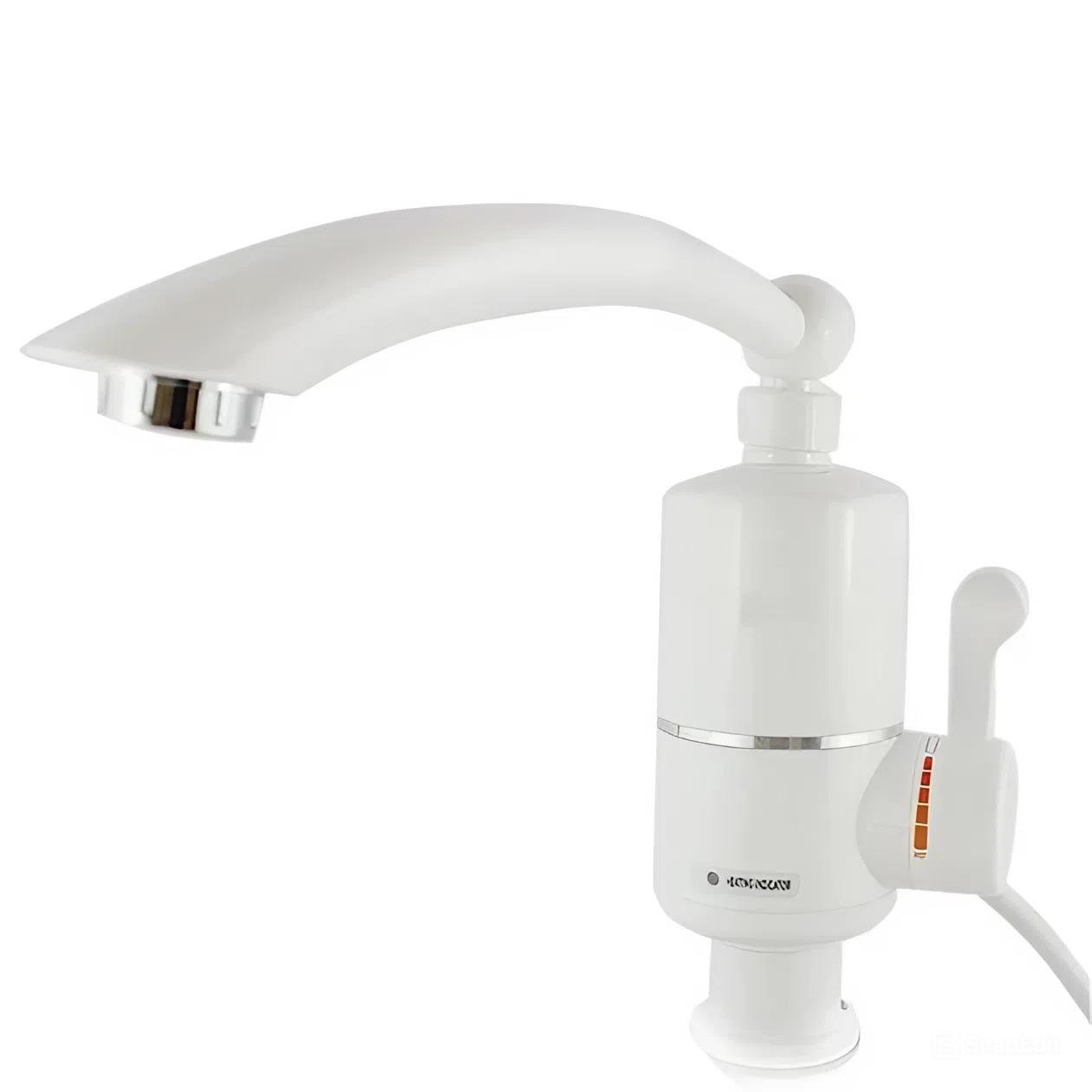 Проточный водонагреватель с нижним подключением Белый