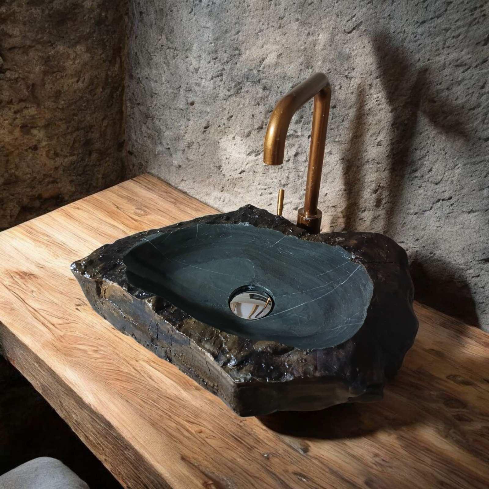 Раковина из редкого натурального камня 48х35х10 см