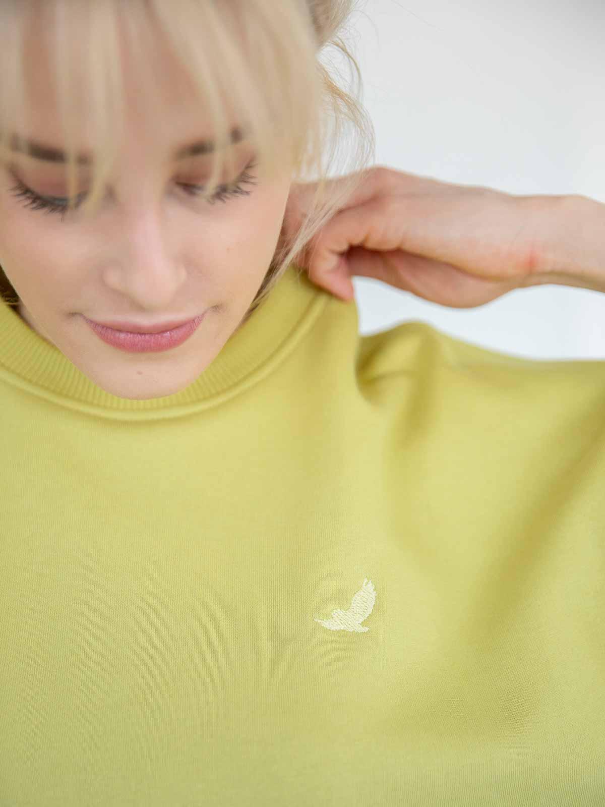 Світшот жіночий вільний FROMUS S/M Фісташковий (2577-14) - фото 5 Світшот жіночий вільний FROMUS S/M Фісташковий (2577-14) - фото 5