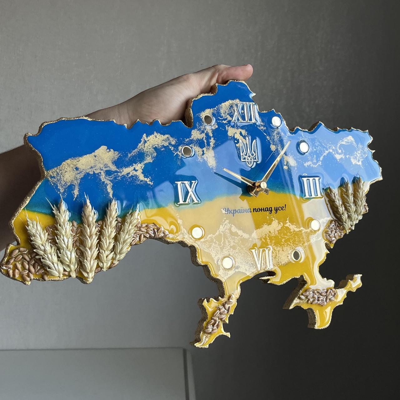 Часы настенные из эпоксидной смолы Карта Украины 90х57 см