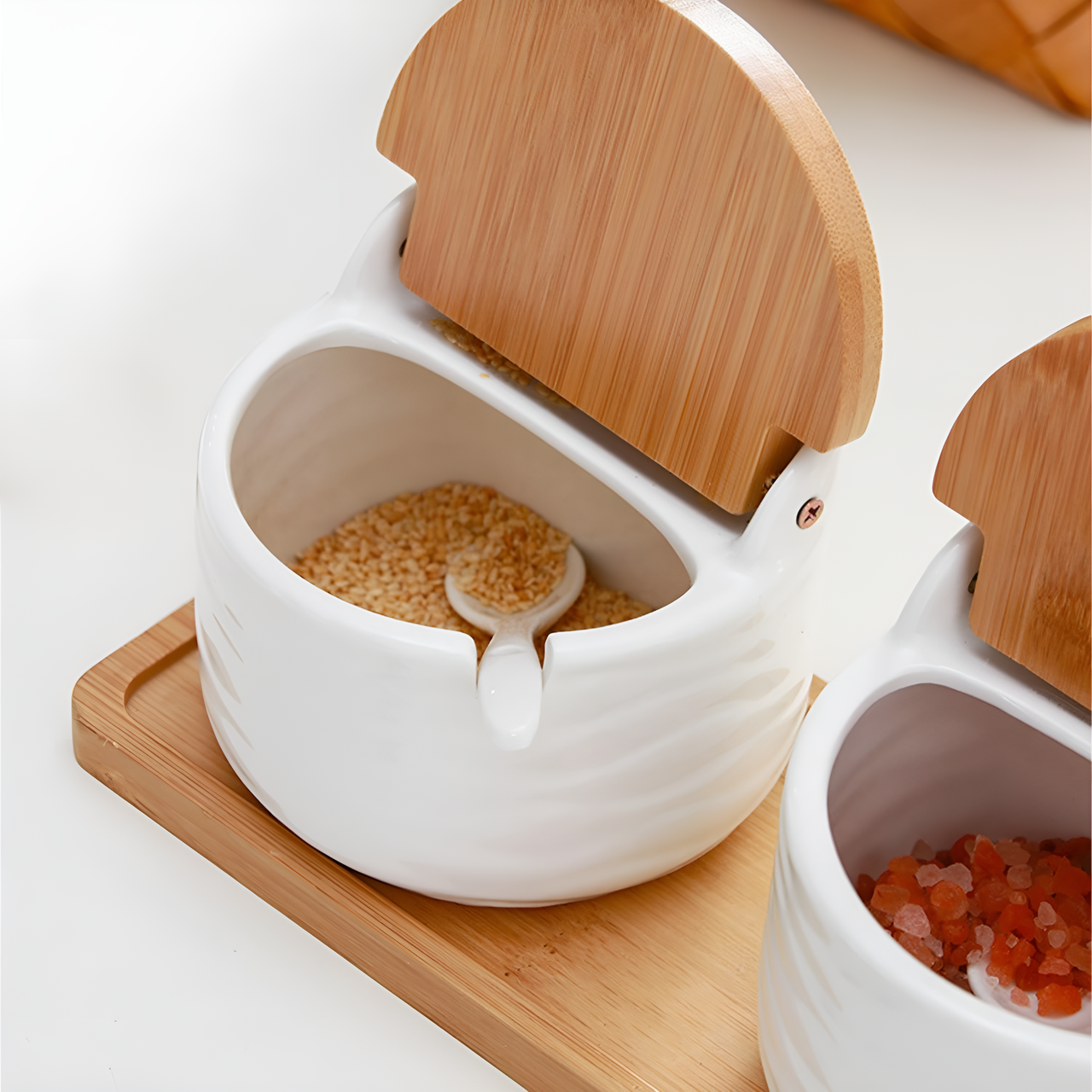 Набор баночек с крышками для хранения сыпучих 2 шт. Белый - фото 2 Набор баночек с крышками для хранения сыпучих 2 шт. Белый - фото 2