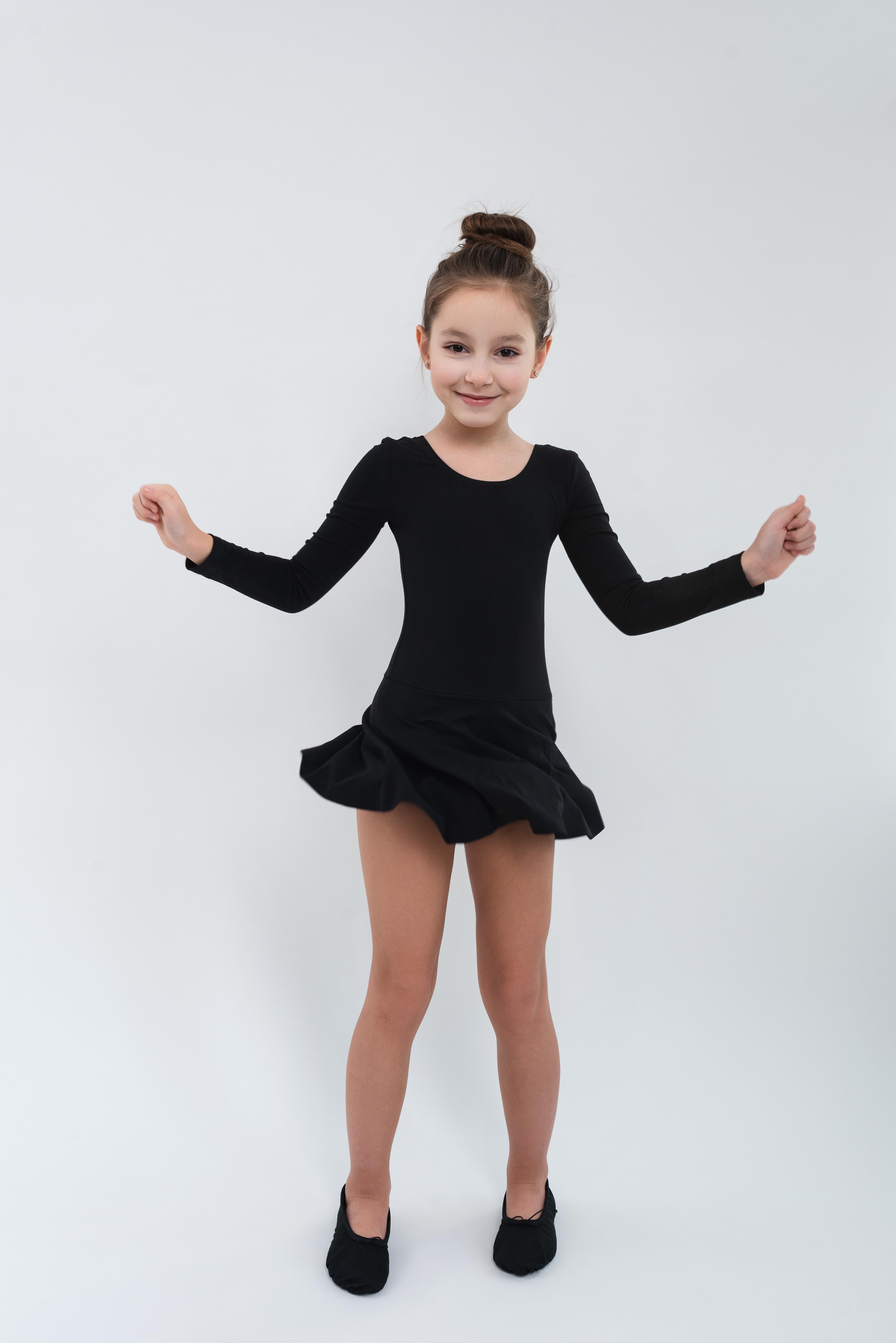 Купальник зі спідницею та довгим рукавом для танців Sono 122 розмір Чорний (1145817) - фото 6 Купальник зі спідницею та довгим рукавом для танців Sono 122 розмір Чорний (1145817) - фото 6