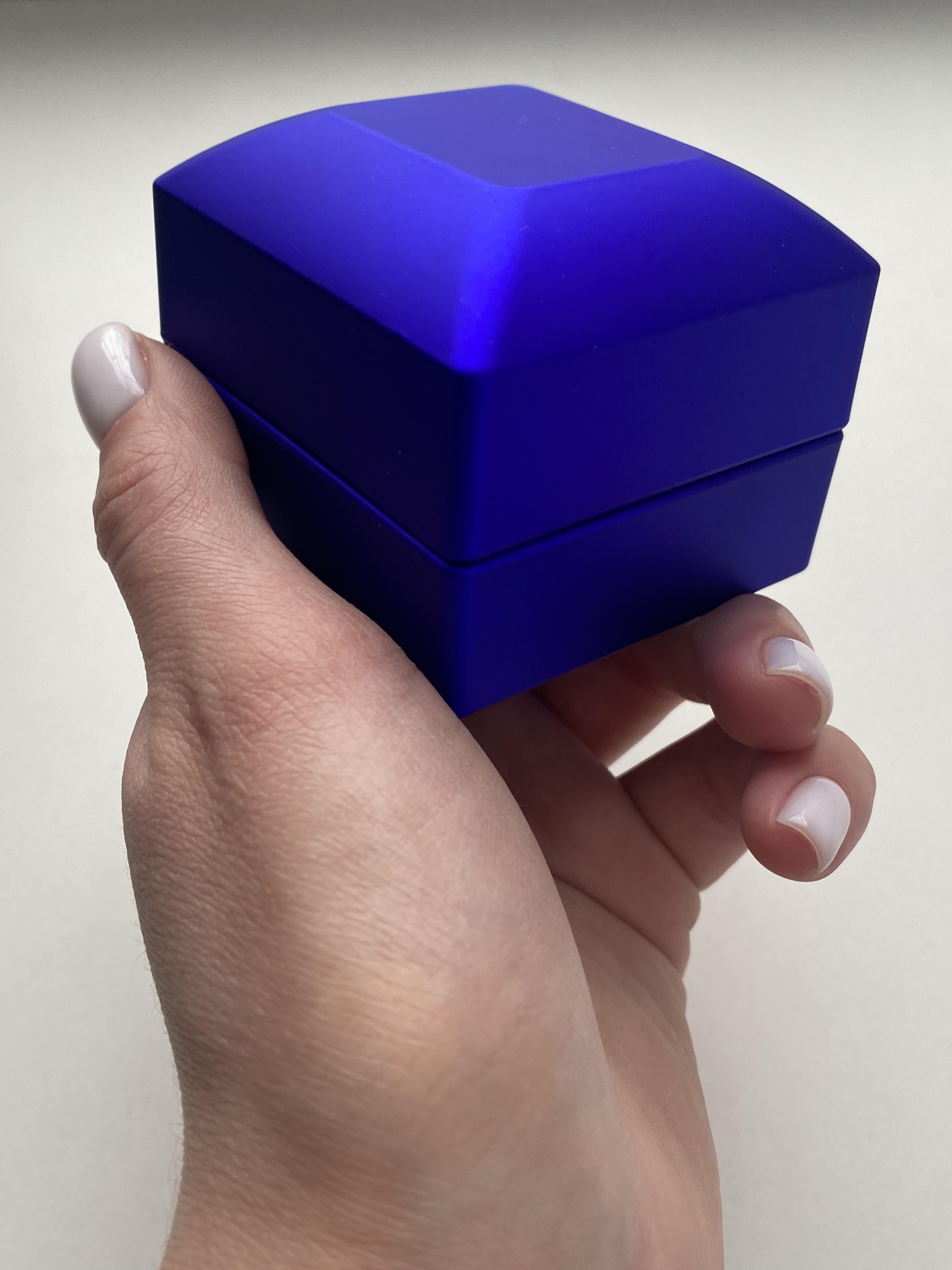 Коробочка для кольца Marry Me с подсветкой (601072) - фото 4 Коробочка для кольца Marry Me с подсветкой (601072) - фото 4