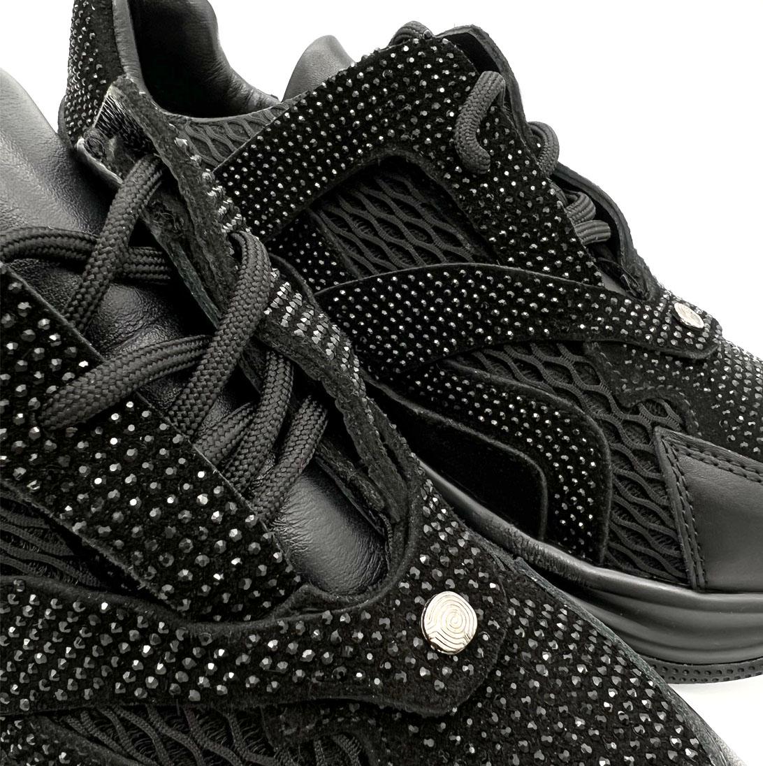 Кросівки жіночі Nemca зі стразами р. 38 24 см (623) - фото 2 Кросівки жіночі Nemca зі стразами р. 38 24 см (623) - фото 2