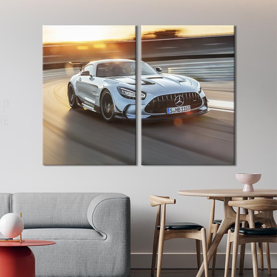 Картина на холсте Спортивная модель авто Mercedes-AMG GT Black Series 71x51 см (1365-2)