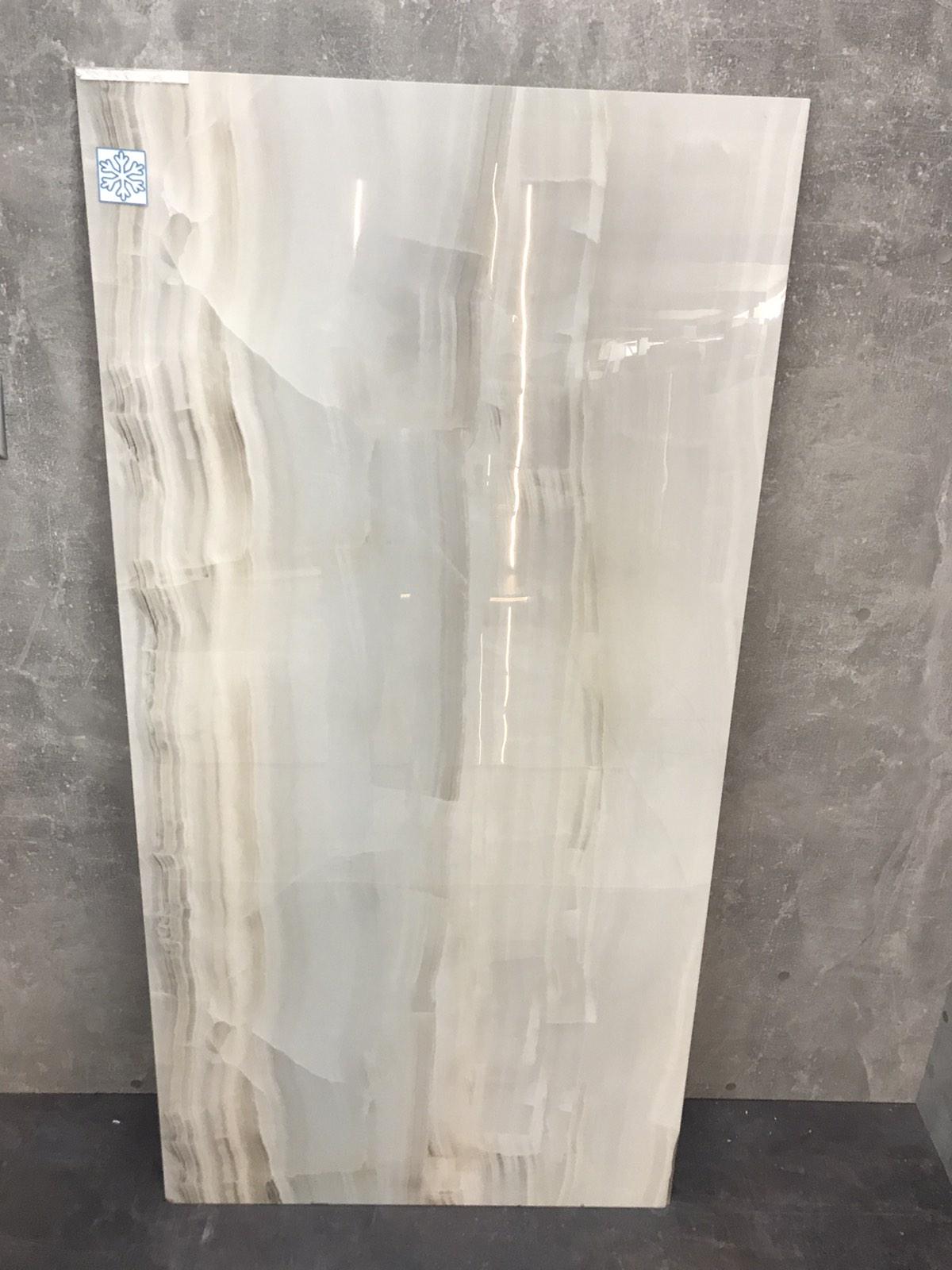 Плитка універсальна Ivory Onyx Line 120x60 см (14354) - фото 4 Плитка універсальна Ivory Onyx Line 120x60 см (14354) - фото 4