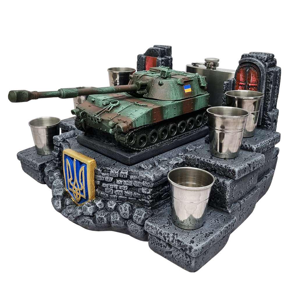 Сувенир штоф САУ М109 №2П2 без посуды (41154)