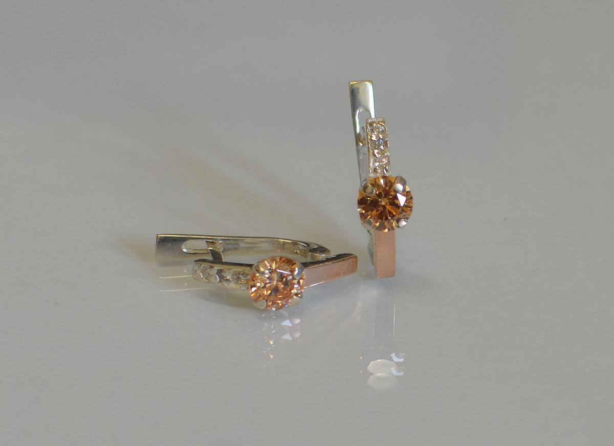 Срібні сережки зі вставками з золота 018с Шампань