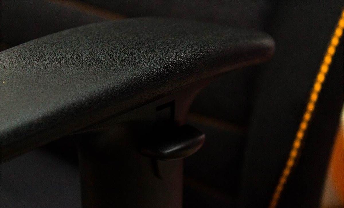 Кресло компьютерное Signal Q-229 геймерское Черный/Серый (OBRQ229SZCHR) - фото 13 Кресло компьютерное Signal Q-229 геймерское Черный/Серый (OBRQ229SZCHR) - фото 13