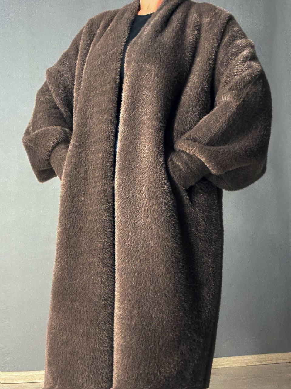 Кардиган жіночий Fancy Matinee 30740 ангора довгий з кишенями OS Коричневий (4871) - фото 5 Кардиган жіночий Fancy Matinee 30740 ангора довгий з кишенями OS Коричневий (4871) - фото 5