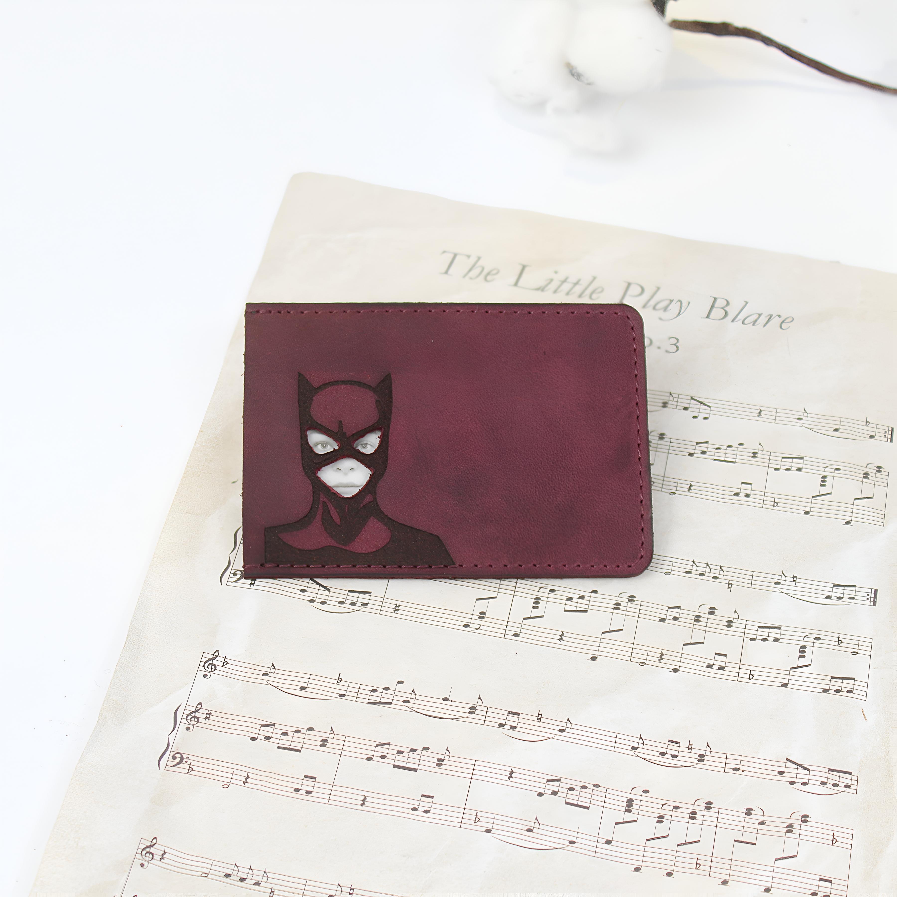 Обложка чехол на пластиковый id паспорт с гравировкой Catwoman Марсала (ИДМВ)