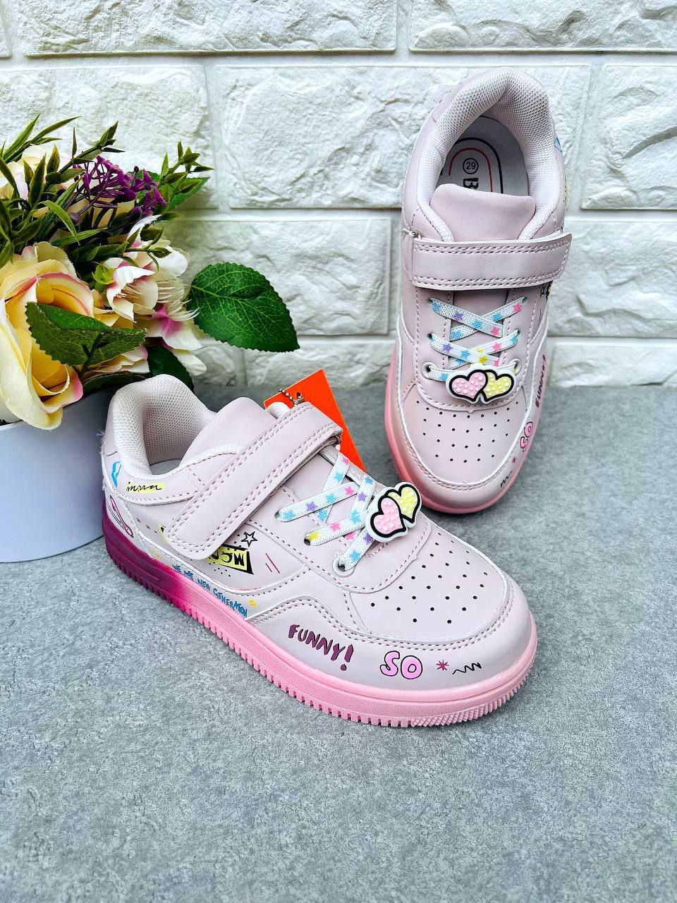 Кросівки для дівчинки BIKI 1657 з написом р. 27 17,6 см Рожевий (1657)