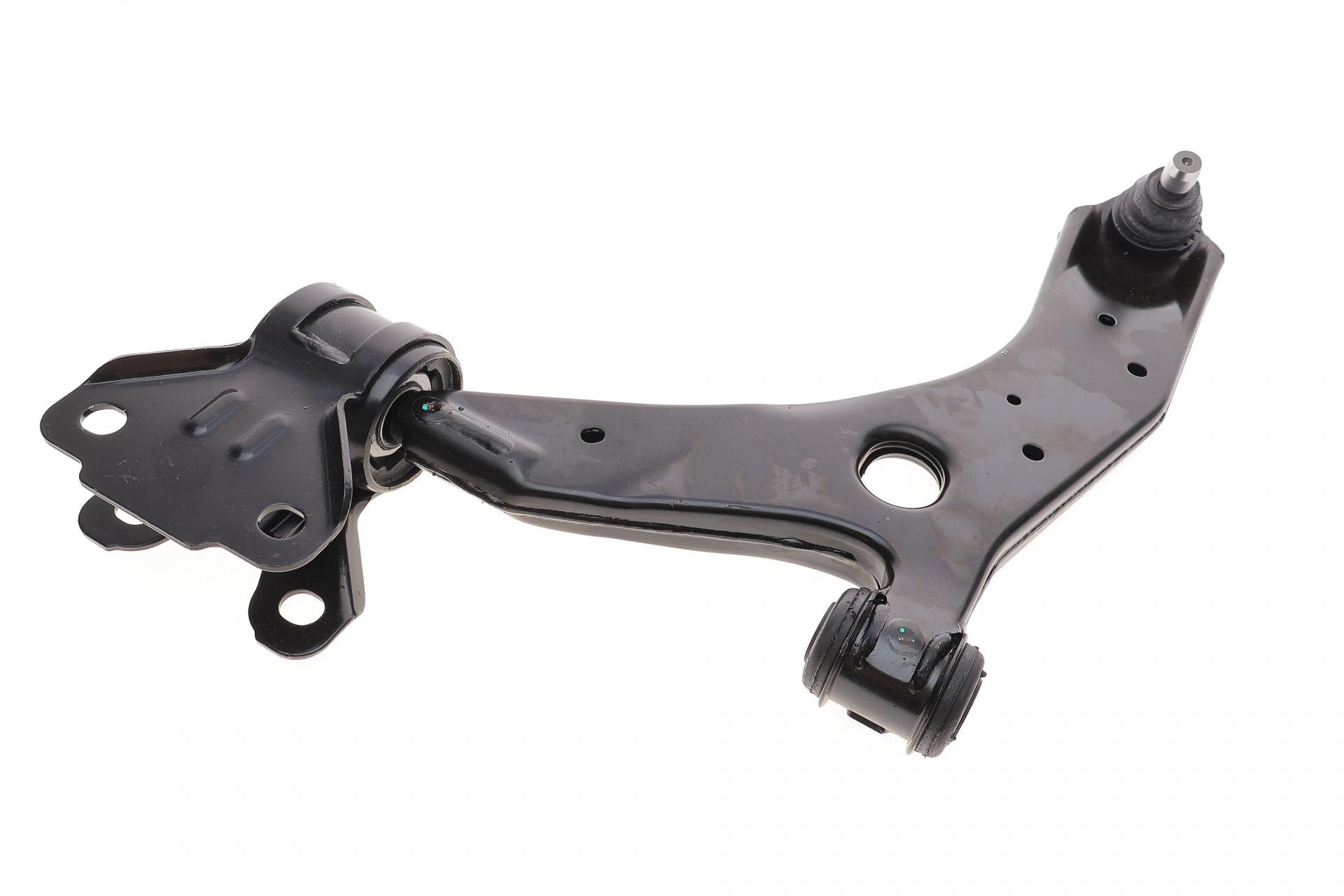 Рычаг подвески RTS передний/снизу L Mazda 3 08-14- (96-08075-2)