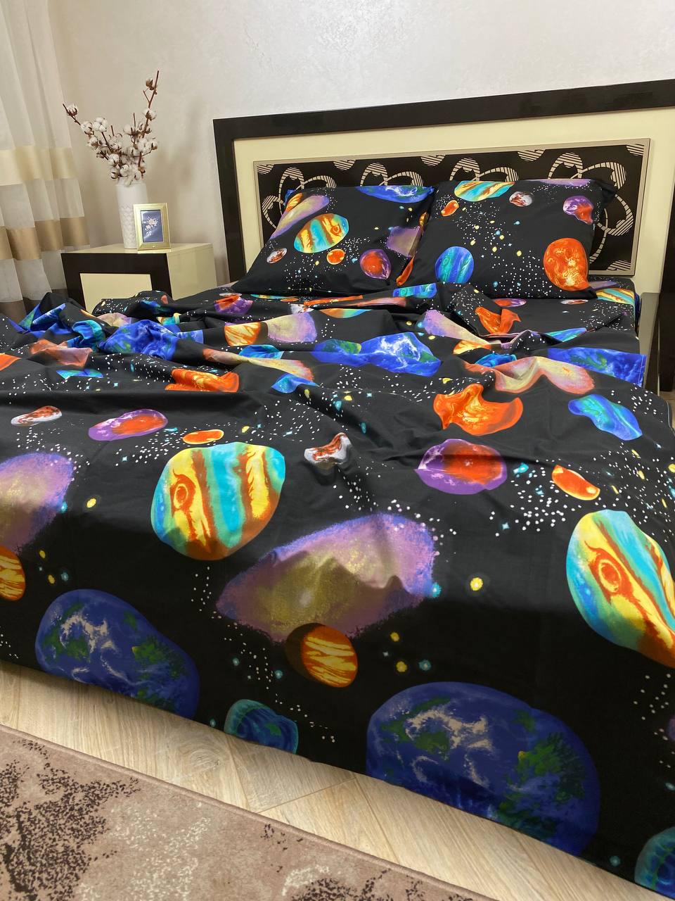 Комплект постельного белья Космос простынь на резинке двуспальный 180x200х20 50х70 Черный (13749638)