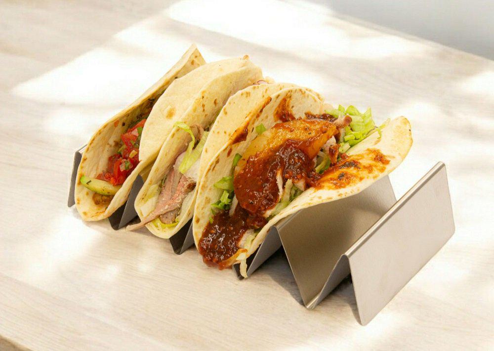 Подставка для тако One Chef из нержавеющей стали на 4 шт. 22,5х11,5х5 см Подставка для тако One Chef из нержавеющей стали на 4 шт. 22,5х11,5х5 см