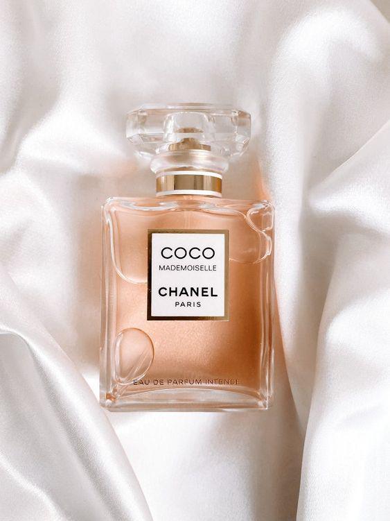 Парфумована вода для жінок Chanel Coco Mademoiselle 50 мл (000002) - фото 2