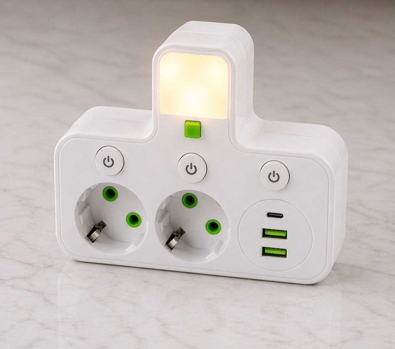Разветвитель в розетку 2 гнезда/2 USB/Type-C с кнопками подсветки (7574)