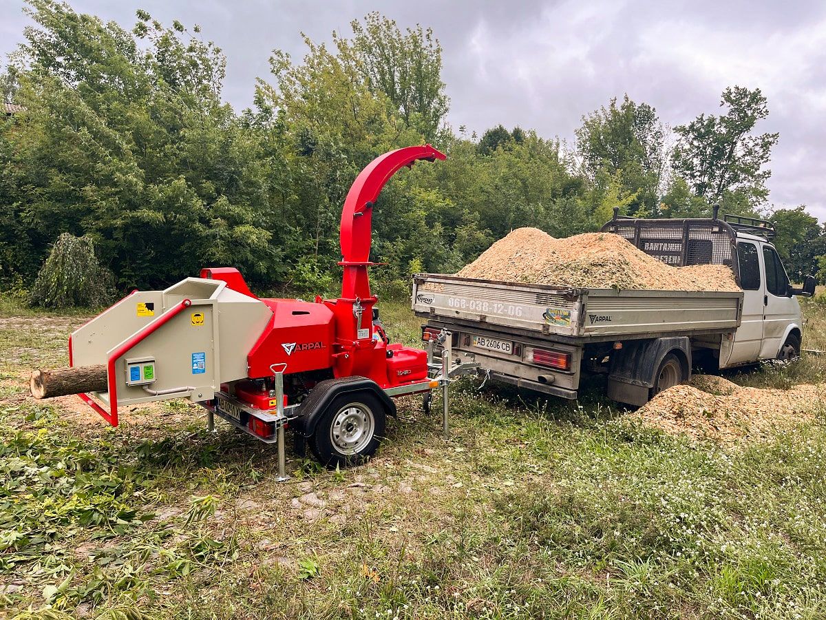 Подрібнювач гілок Arpal на щепу з бензиновим двигуном (МК-170БД) - фото 5