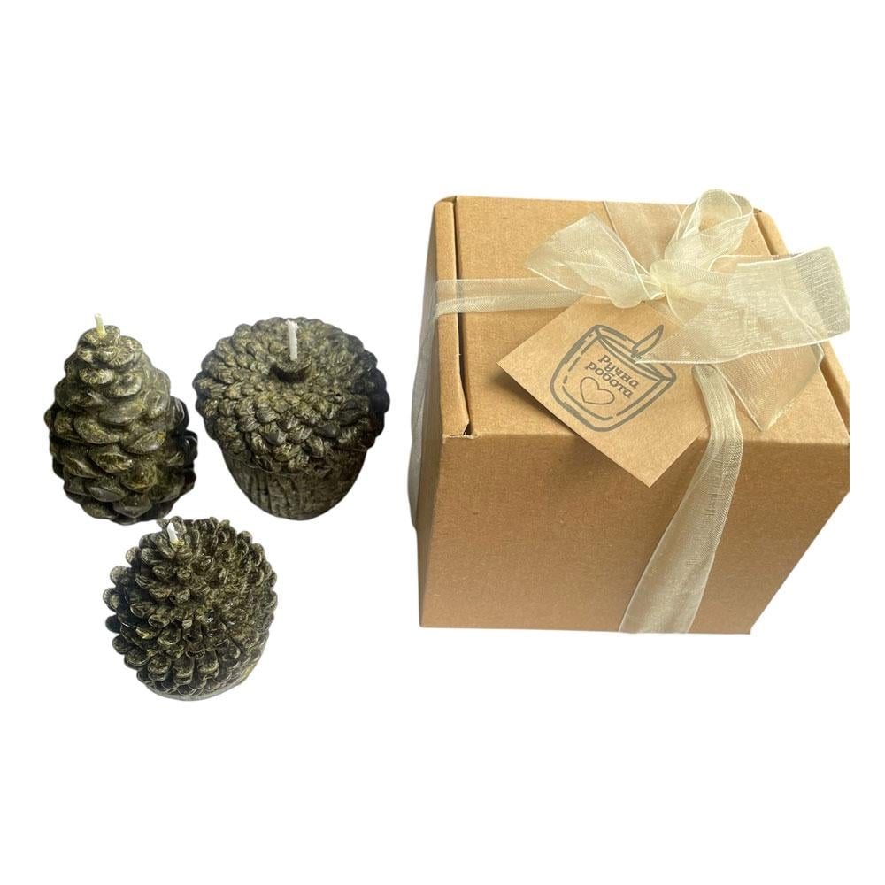 Подарочный набор из 3 ароматических свечей в виде желудя и шишек (TA0167)