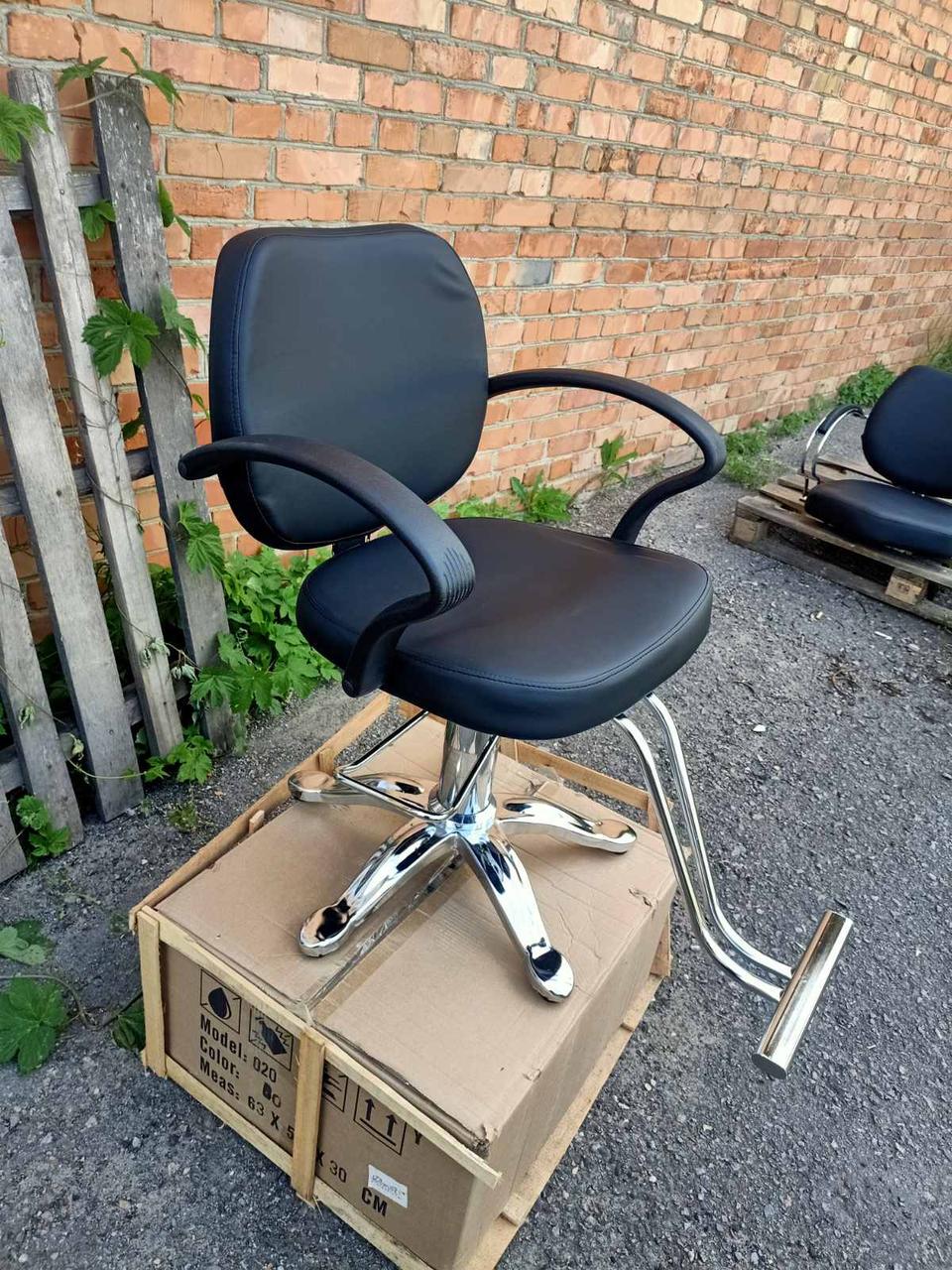 Кресло парикмахерское ДенIС professional 0013 на гидравлике (1865473917) - фото 5 Кресло парикмахерское ДенIС professional 0013 на гидравлике (1865473917) - фото 5