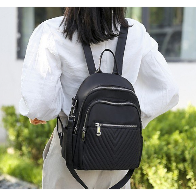 Рюкзак-сумка жіноча 31х 26х12 см Чорний (573) - фото 3 Рюкзак-сумка жіноча 31х 26х12 см Чорний (573) - фото 3