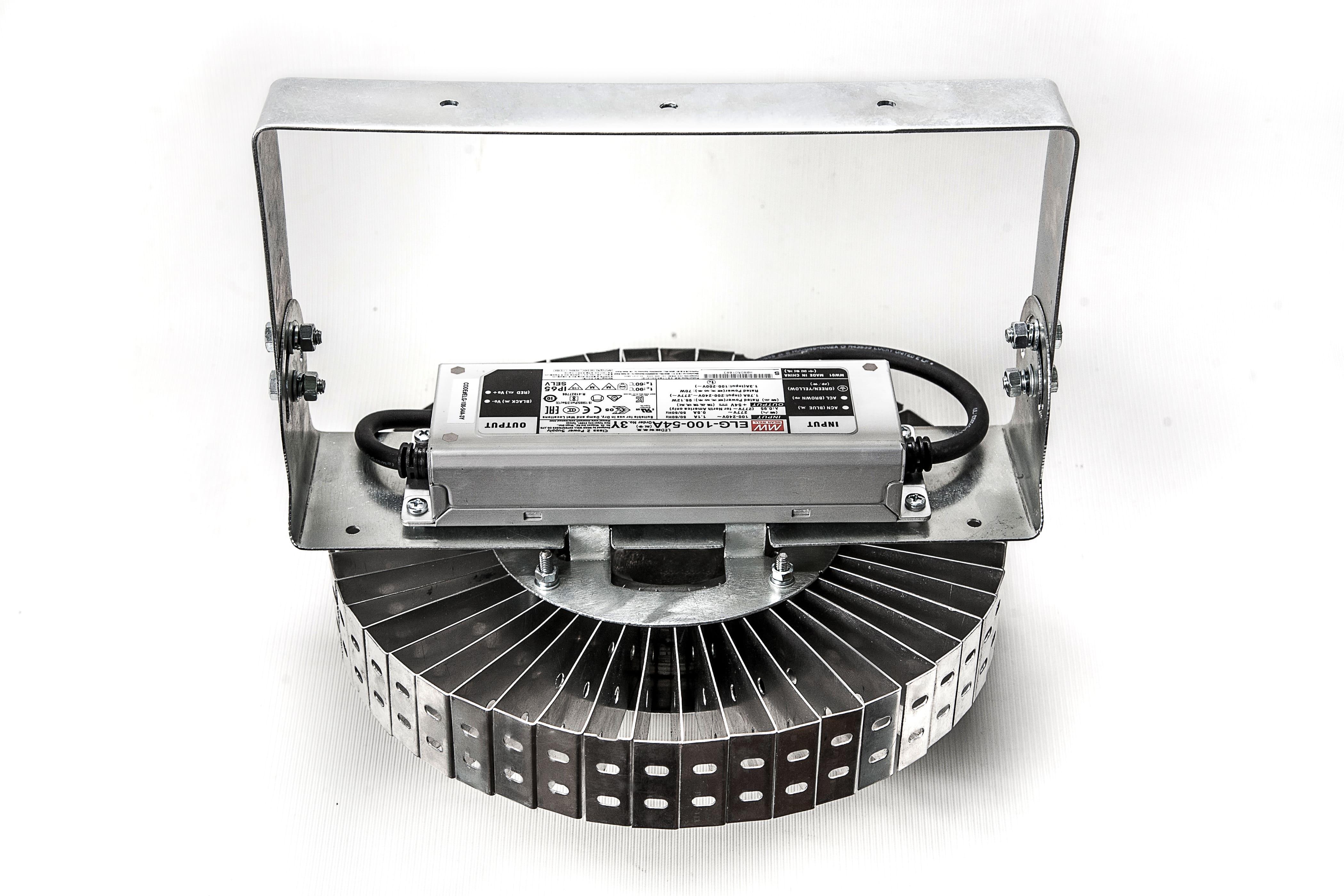 Прожектор світлодіодний ТДС ДО 44ТДС100 Rocket 120°х60° 100 Вт - фото 3 Прожектор світлодіодний ТДС ДО 44ТДС100 Rocket 120°х60° 100 Вт - фото 3