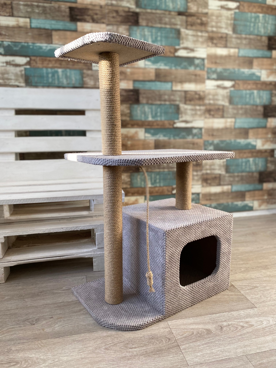 Игровой комплекс когтеточка с домиком и лежанкой 88 см Мокко (21706975)