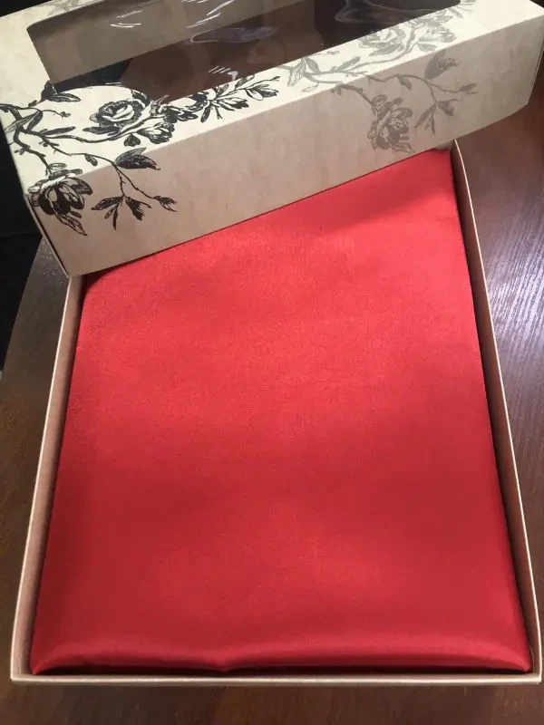 Комплект постельного белья Moka Textile евро и дополнительные 2 наволочки 50х70 см/70х70 см Черный/Красный (2392414261) - фото 2 Комплект постельного белья Moka Textile евро и дополнительные 2 наволочки 50х70 см/70х70 см Черный/Красный (2392414261) - фото 2