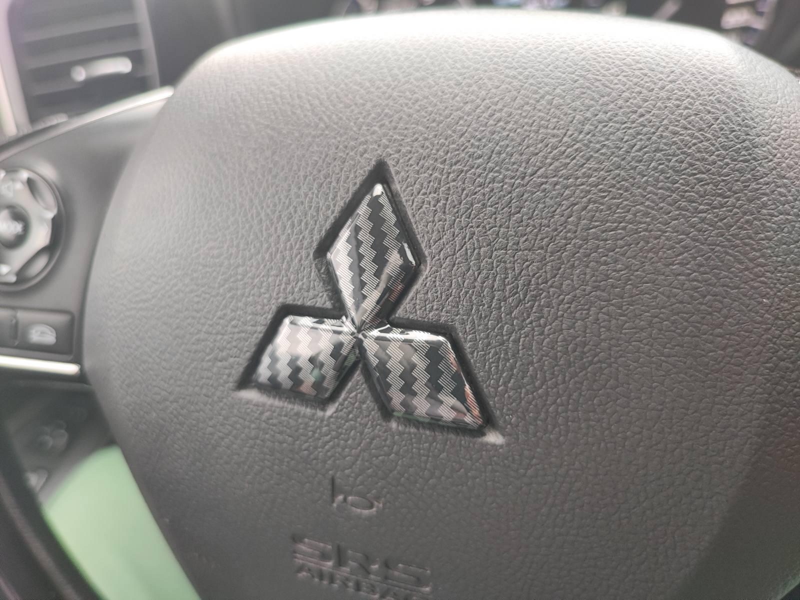 Логотип на кермо Mitsubishi Outlander 3/ASX/Eclipse Cross Карбон (27503963) - фото 10