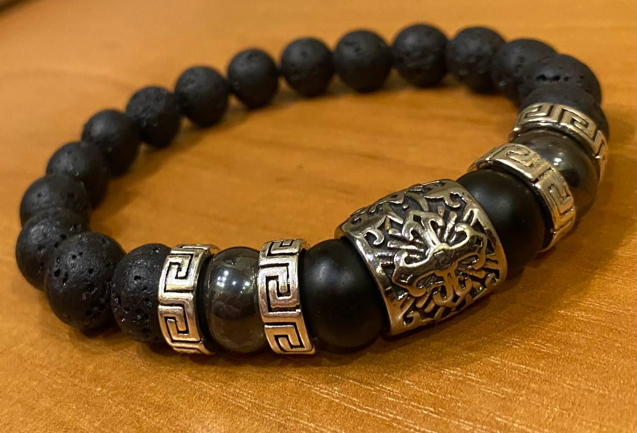 Браслет LITAURS из натурального камня лавовый камень/гематит/оникс и металлическими вставками L 18-21 см (241201-1) - фото 5 Браслет LITAURS из натурального камня лавовый камень/гематит/оникс и металлическими вставками L 18-21 см (241201-1) - фото 5