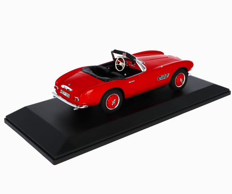 BMW 507 cabriolet convertible 1956 à 1959 rouge 1/18 REVELL concessi