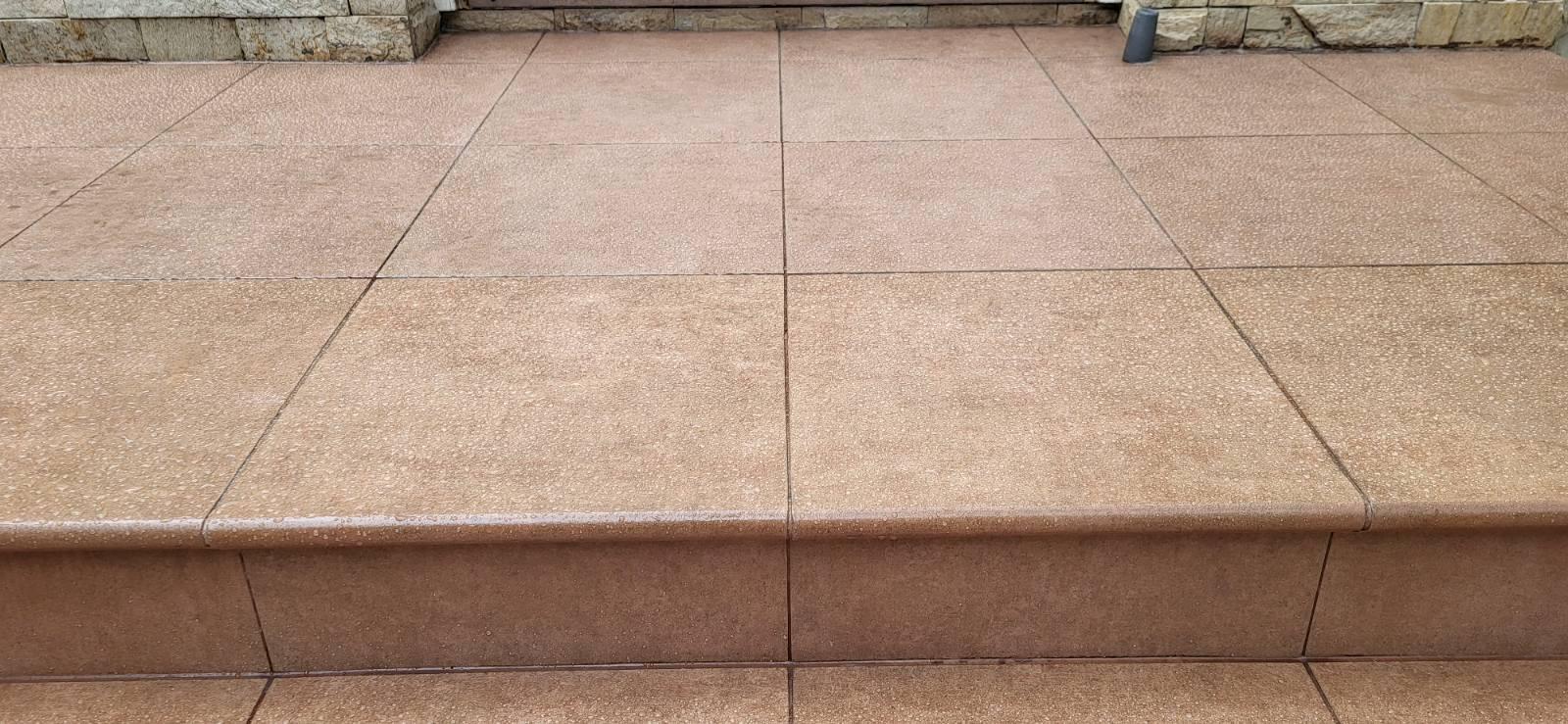 Лак поліуретановий матовий Neotex Nedur Varnish mat А+В мокрий ефект 5,2 кг - фото 4 Лак поліуретановий матовий Neotex Nedur Varnish mat А+В мокрий ефект 5,2 кг - фото 4