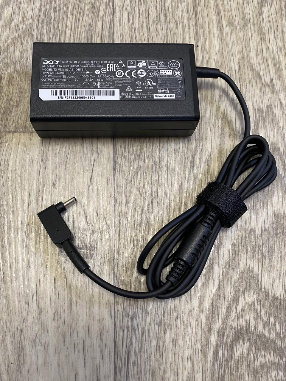 Блок живлення для ноутбука Acer 19V 3 42 A 3 0х1 0 мм (2572472840) - фото 6
