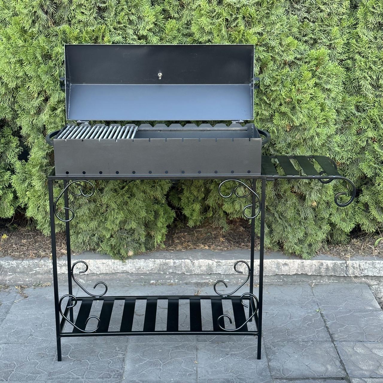 Мангал-барбекю Metalzavod Гефест на 12 шампурів 3 мм на дровниці 132,5х36,5х106,5 см (MBD12-3)