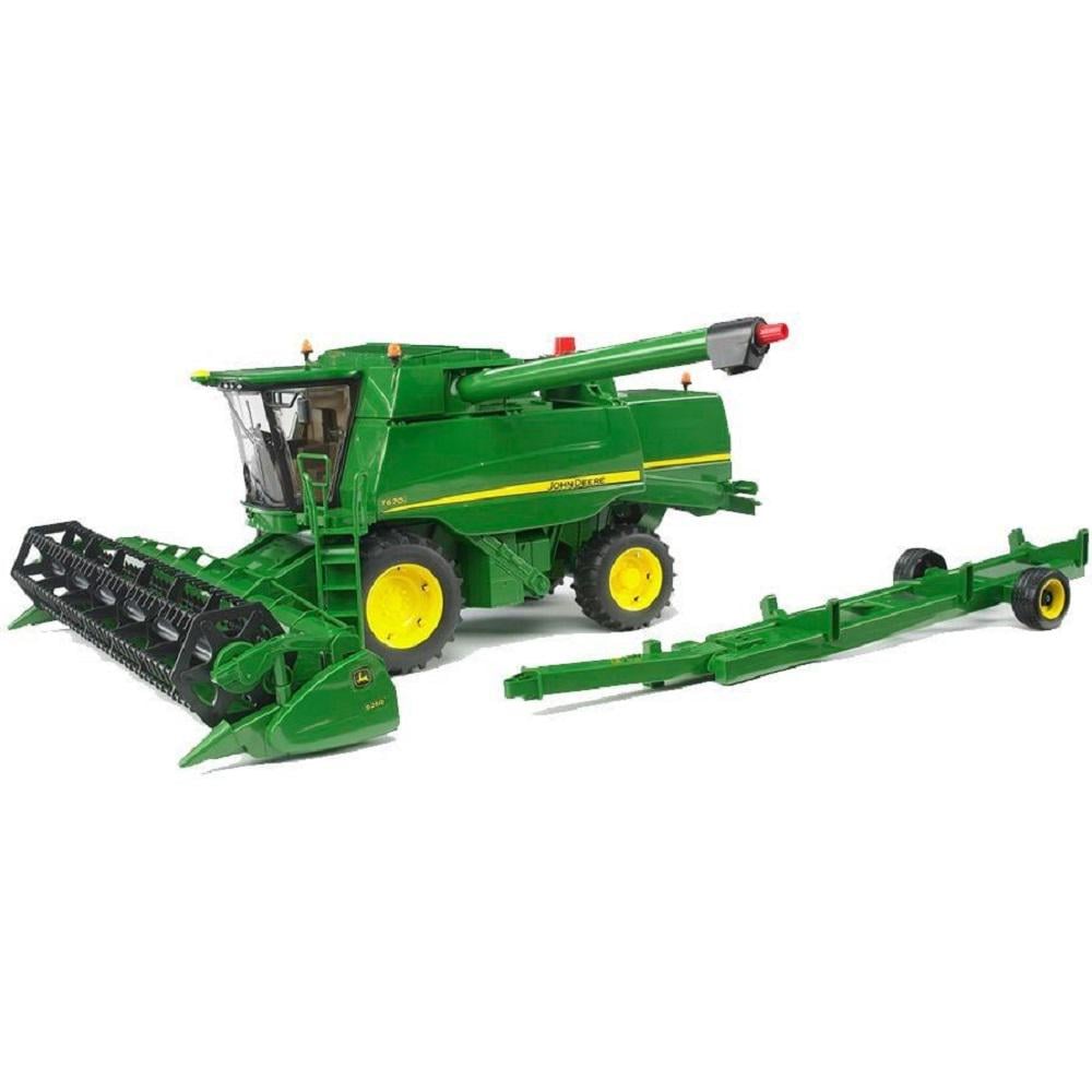 Іграшковий комбайн Bruder John Deere Combine harvester T670i 1:16 (02132)