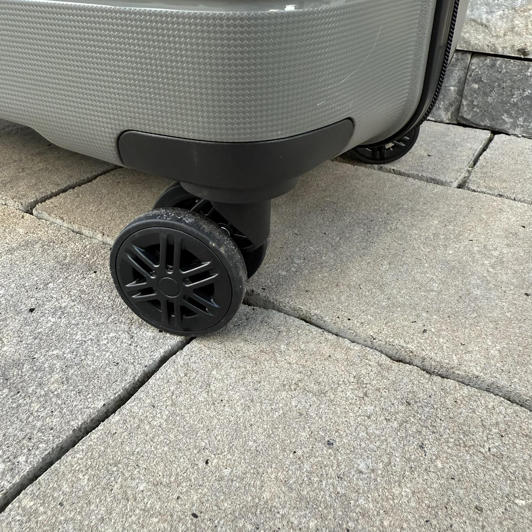 Чемодан дорожный из полипропилена Wings HWF03 L Серый (30631213) - фото 7