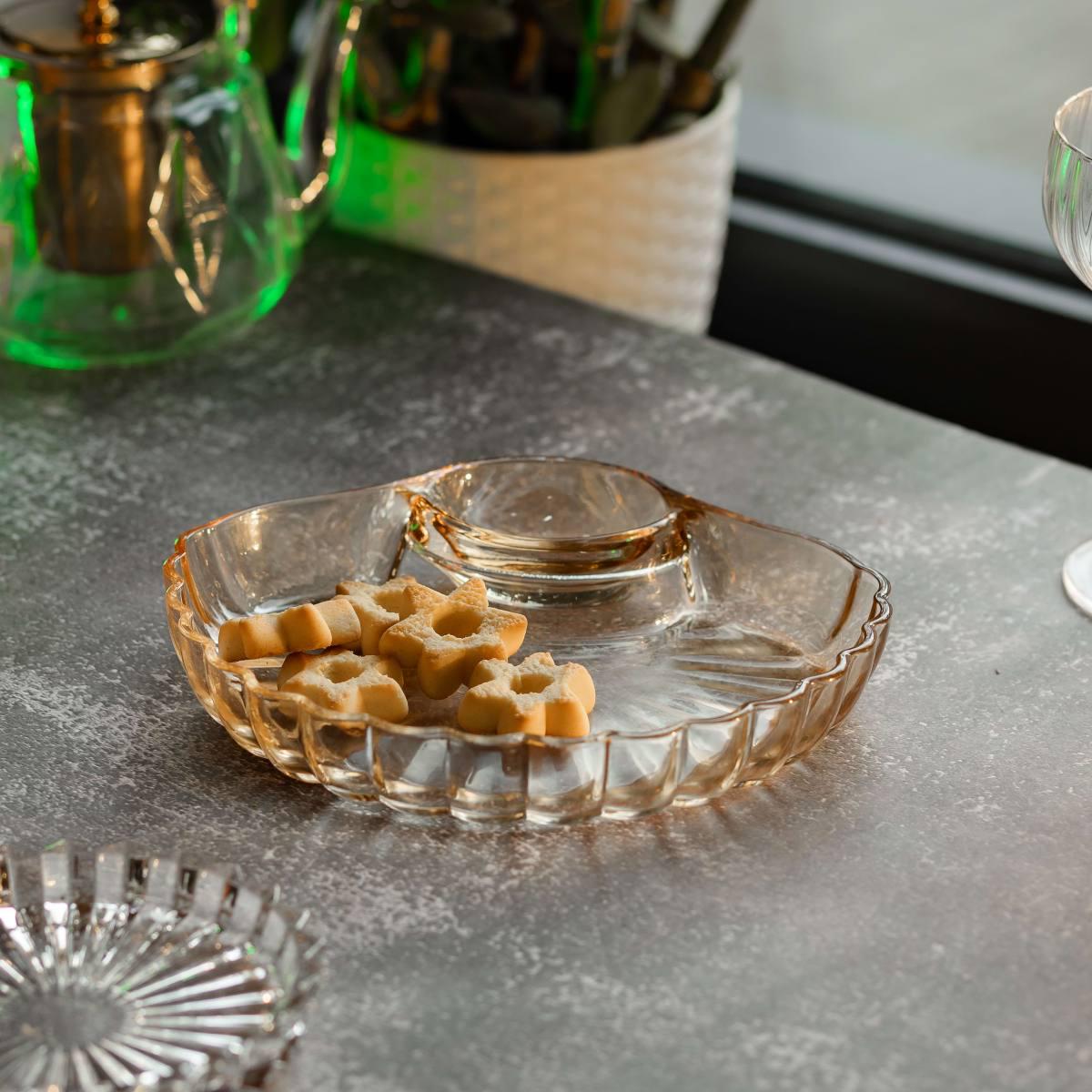 Блюдо для закусок YIWU HP-YH-1 фигурное с соусником 21х19х3 см Золотистый (25029599) - фото 5