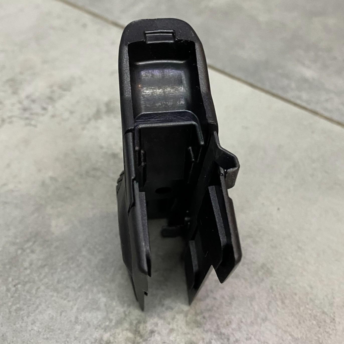 Рукоятка пистолетная для ПМ FAB Defence PM-G под правую руку с кнопкой сброса Черный (243330) - фото 4 Рукоятка пистолетная для ПМ FAB Defence PM-G под правую руку с кнопкой сброса Черный (243330) - фото 4