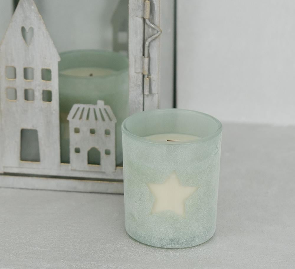 Аромасвечка Гранд Презент из соевого воска Лейла табка берли и ваниль с деревянным фитилем 170g 35h Мятный (NAC 1116) Аромасвечка Гранд Презент из соевого воска Лейла табка берли и ваниль с деревянным фитилем 170g 35h Мятный (NAC 1116)