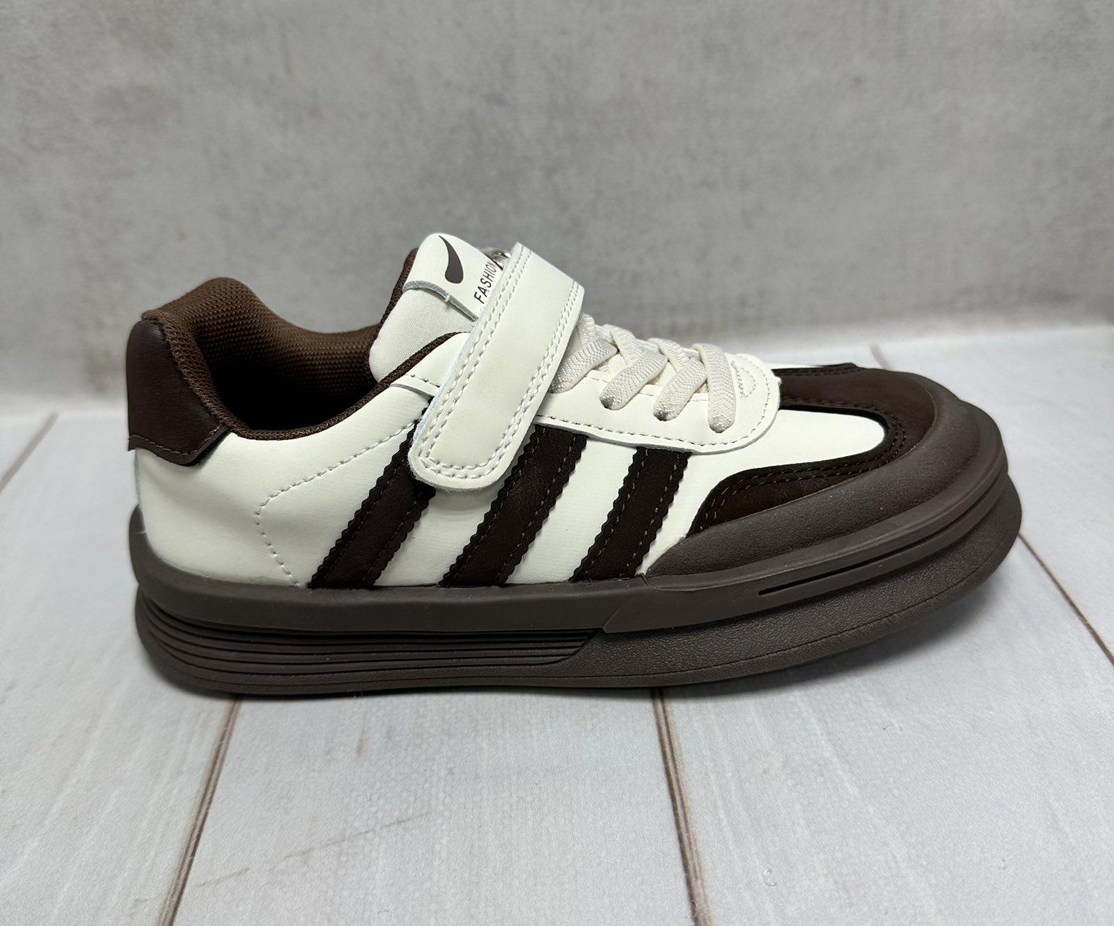 Кросівки дитячі Paliament р. 35 22,3 см Коричневий Кросівки дитячі Paliament р. 35 22,3 см Коричневий