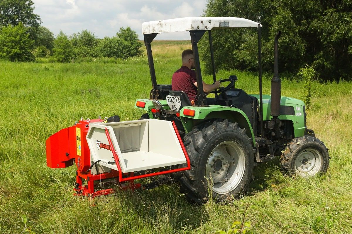 Подрібнювач гілок Arpal на шматки дров до трактора (АМ-120ТР) - фото 19 Подрібнювач гілок Arpal на шматки дров до трактора (АМ-120ТР) - фото 19